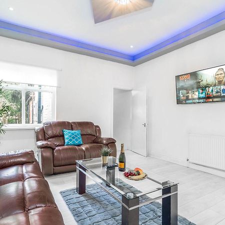 Five Bedroom Townhouse - Near City Centre - Edgbaston - On Street Parking - Wifi - Netflix - 974P 버밍엄 외부 사진
