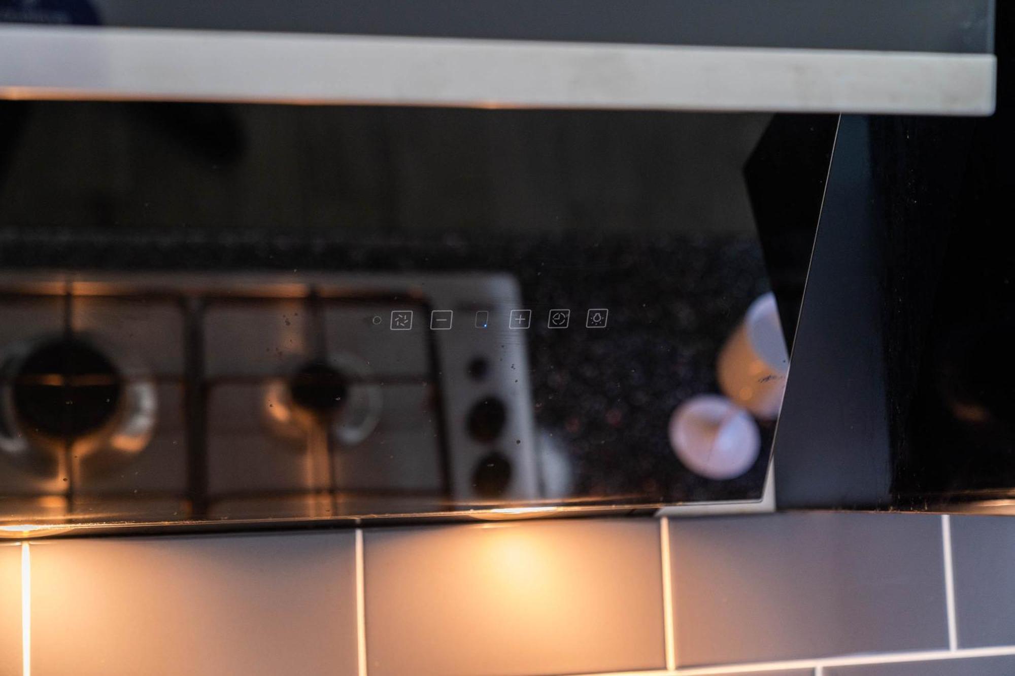 Five Bedroom Townhouse - Near City Centre - Edgbaston - On Street Parking - Wifi - Netflix - 974P 버밍엄 외부 사진