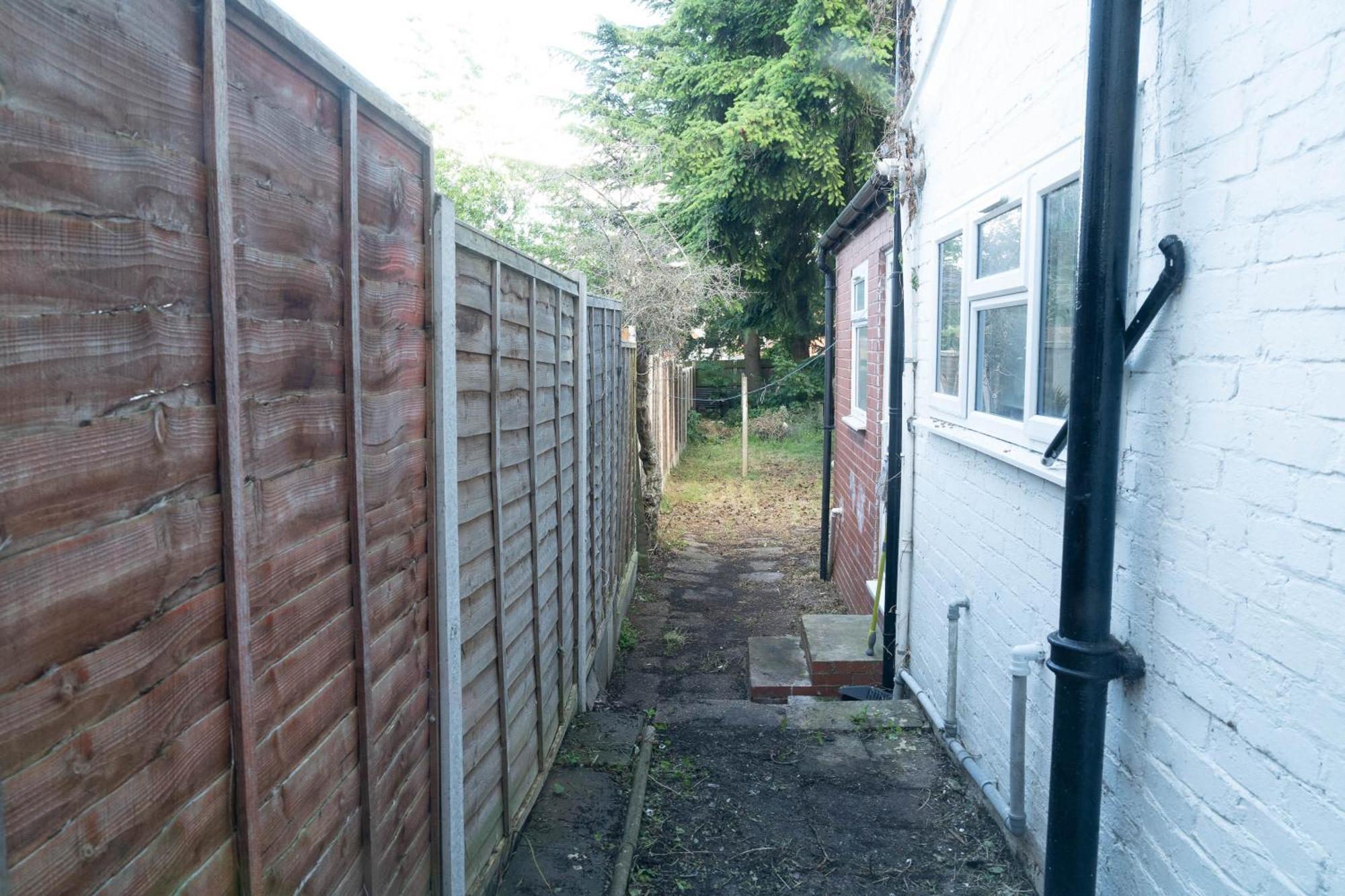 Five Bedroom Townhouse - Near City Centre - Edgbaston - On Street Parking - Wifi - Netflix - 974P 버밍엄 외부 사진